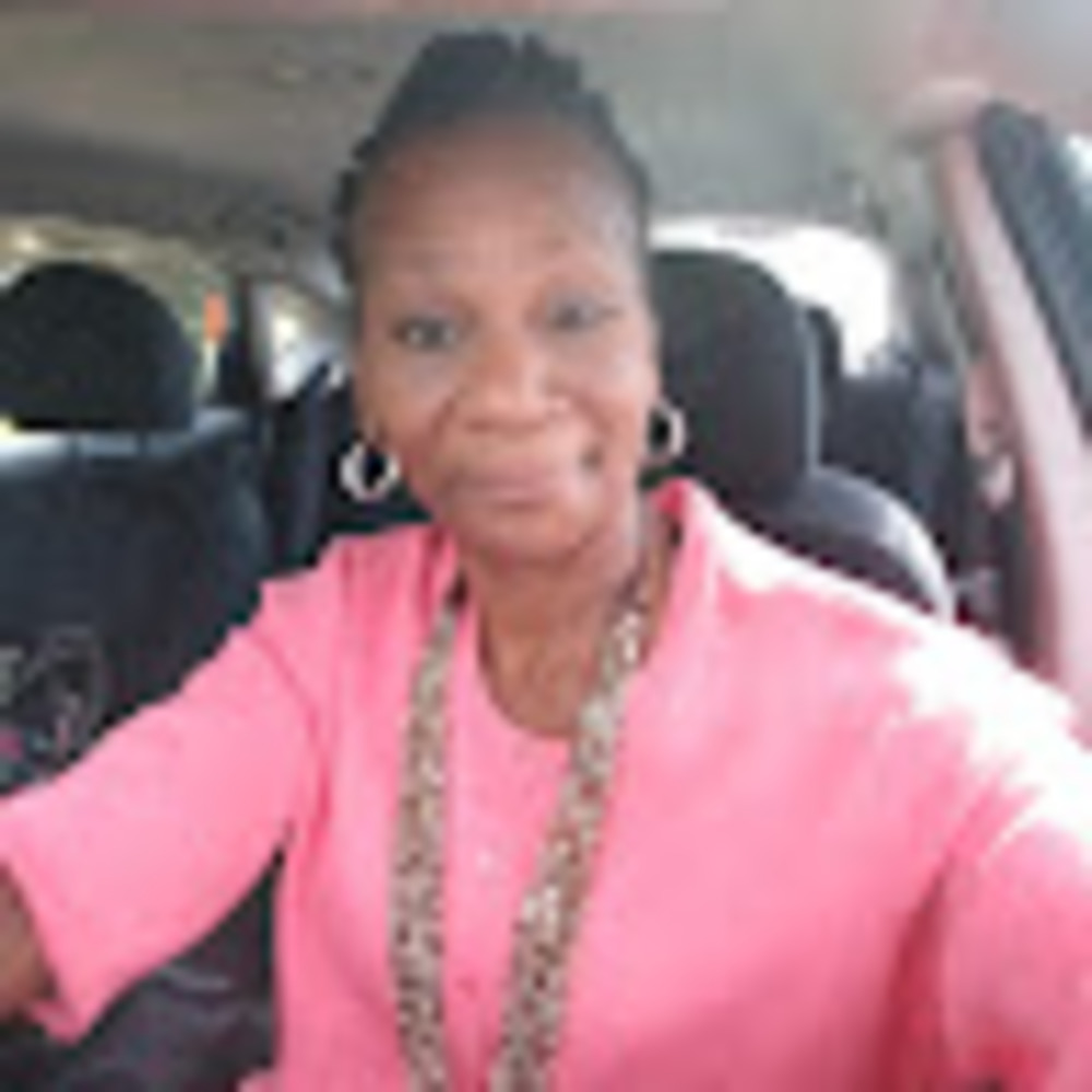 Meet your Posher, Claudette
